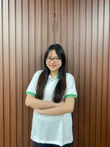 Mlle Thuy – Leader conseillère de voyages