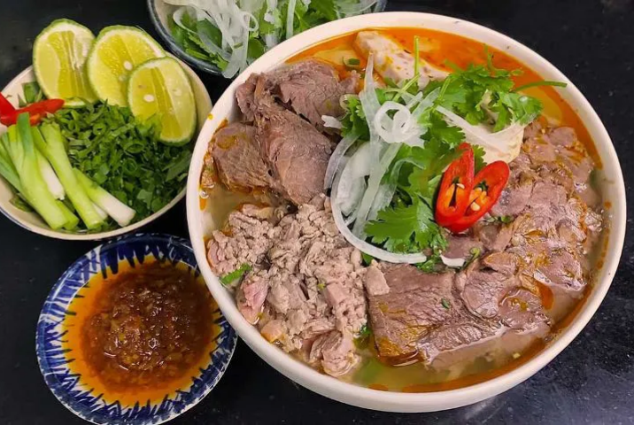Bún bò Hue