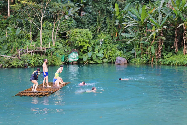 Se baigner dans les lagons turquoise