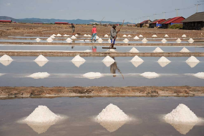Se détendre dans les marais salants de Kampot