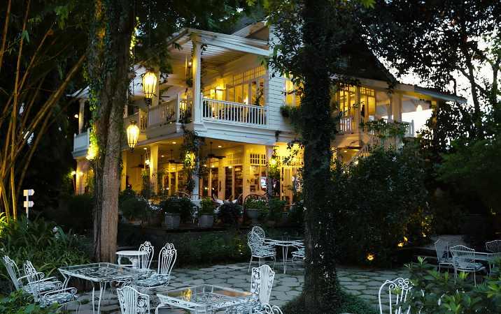 Chivit Thamma Da Coffee House, Bistro & Bar