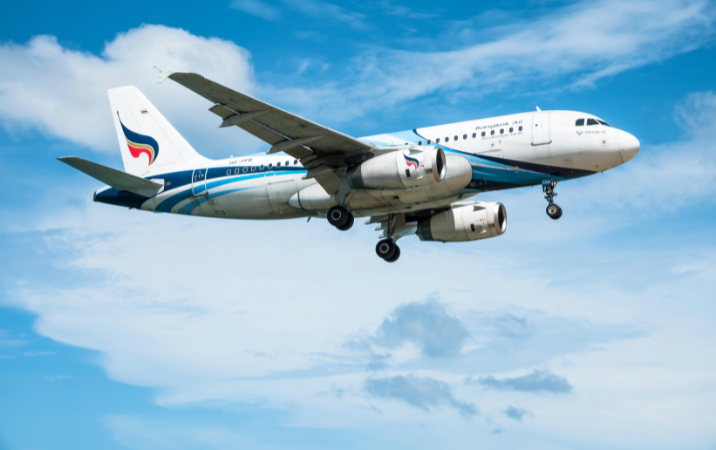 En avion – l’option la plus rapide