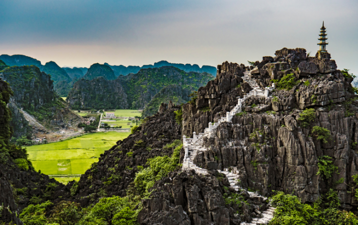 Jour 1 découvrir les paysages emblématiques de la baie d’Halong terrestre