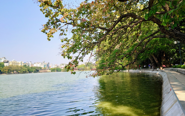 Lac Hoàn Kiếm