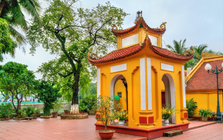 Les sanctuaires et statues bouddhistes