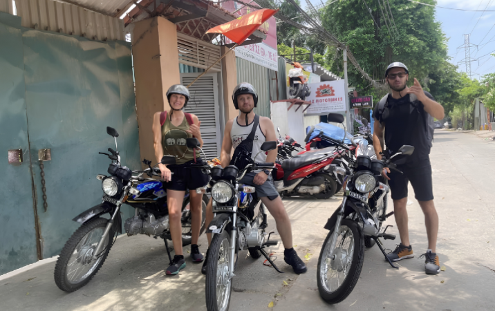 Louer un scooter ou une moto pour explorer Hanoi