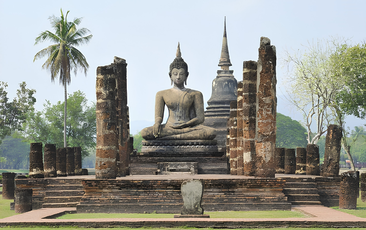 Wat Mahathat – Le cœur spirituel du parc